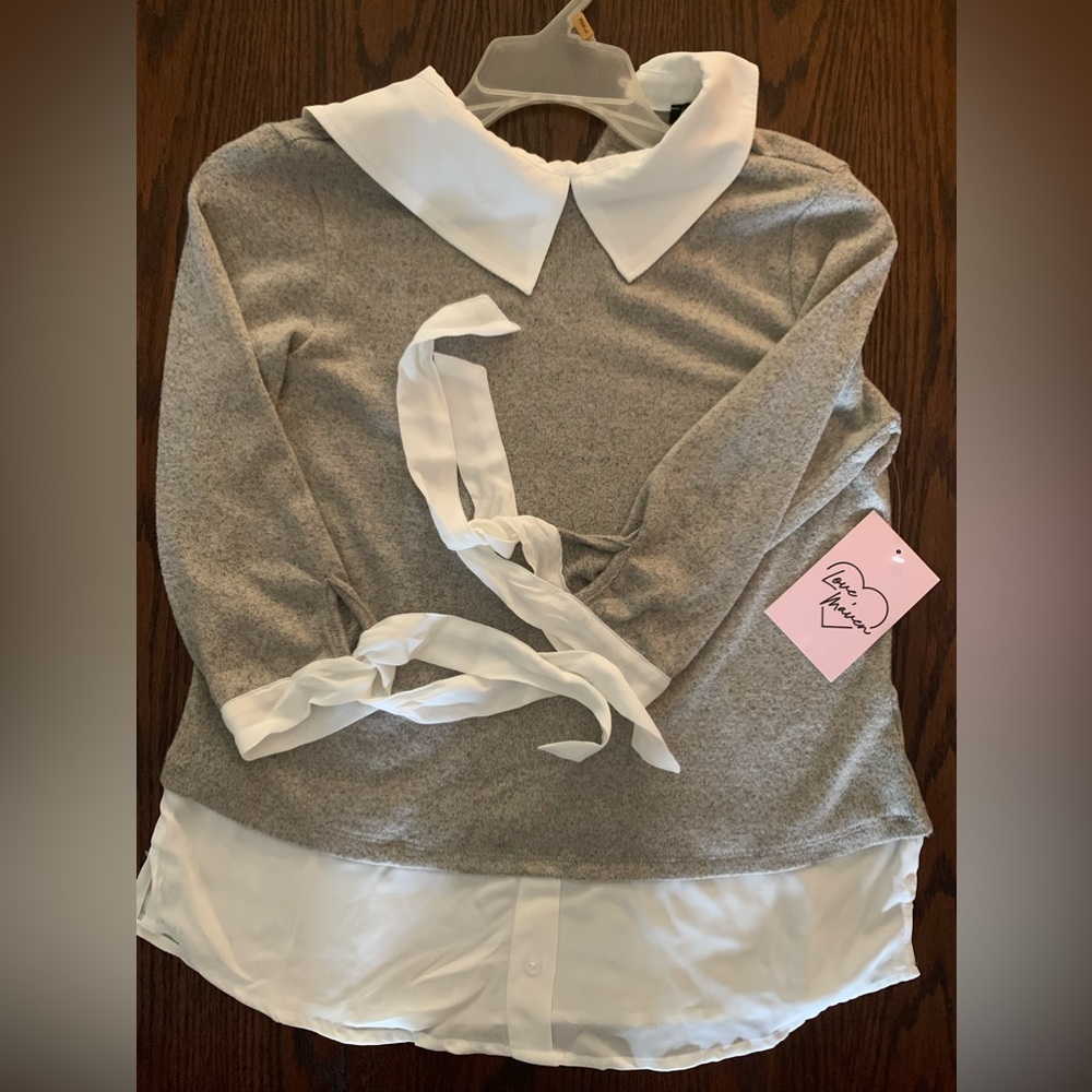 Womens dress shirt sweater tan size small